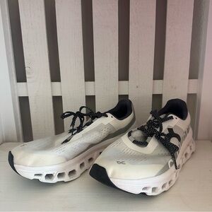On Running Cloudmonster Shoes Mens 12 White Gray CloudTec Running
